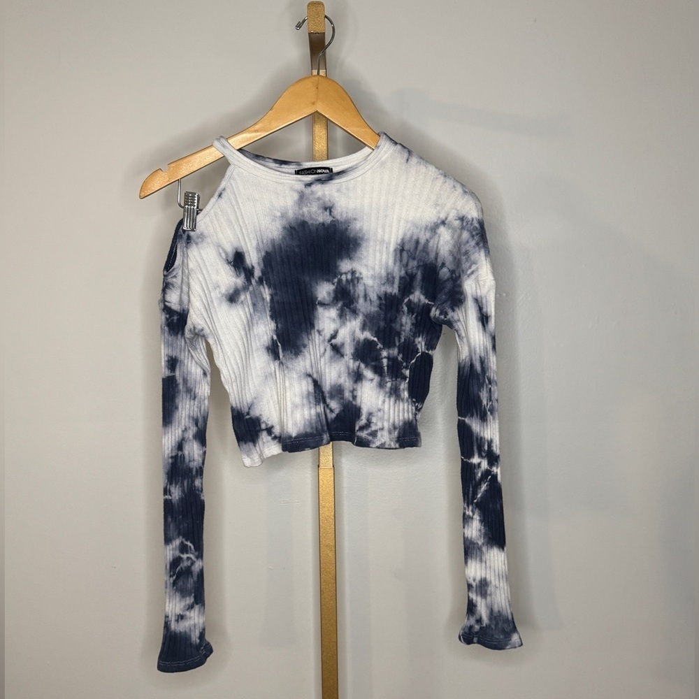 Blue and White Tie-Dye Crop Top